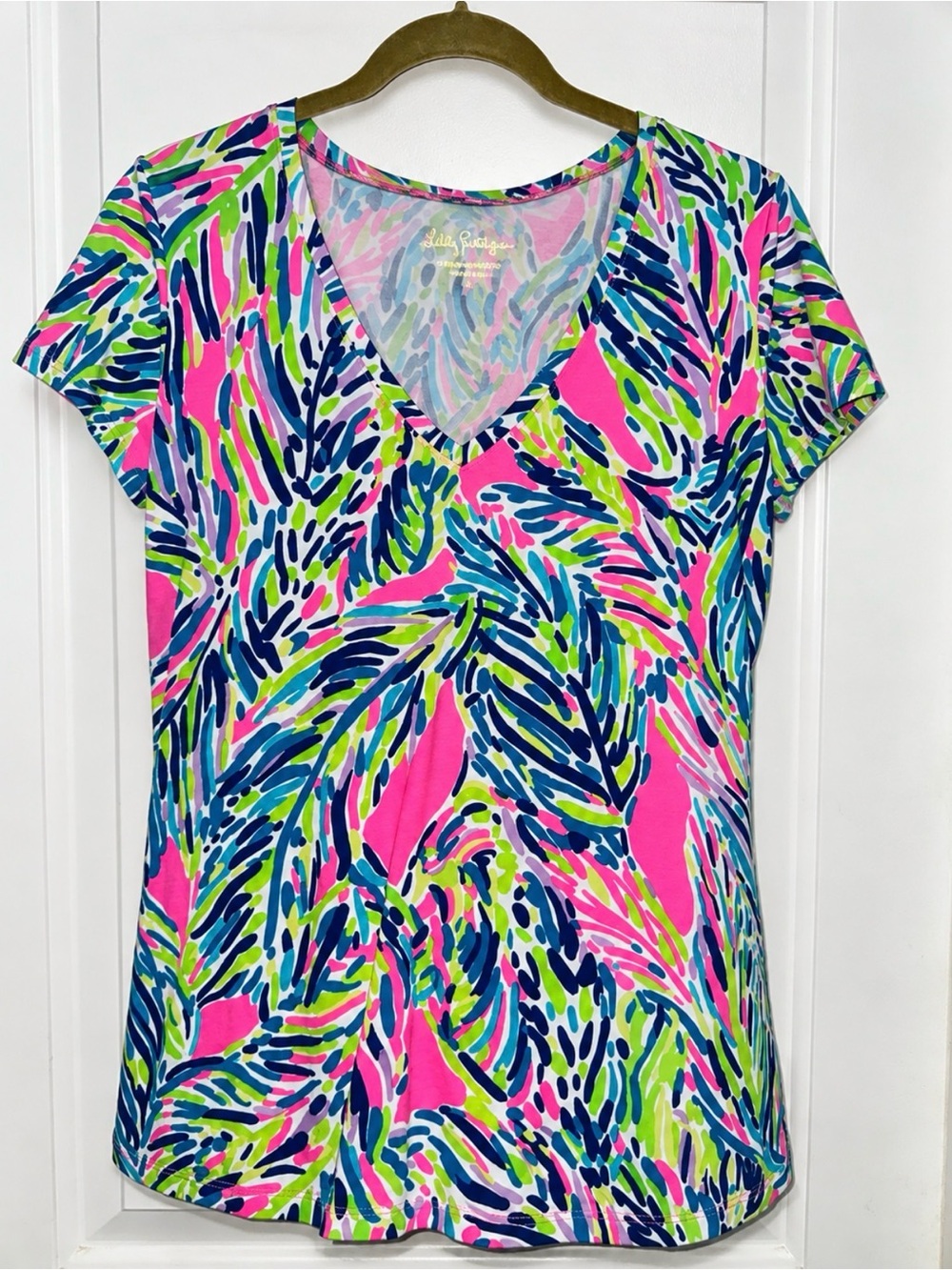 Lilly Pulitzer Pink Multi V-Neck Tropical Print Tee